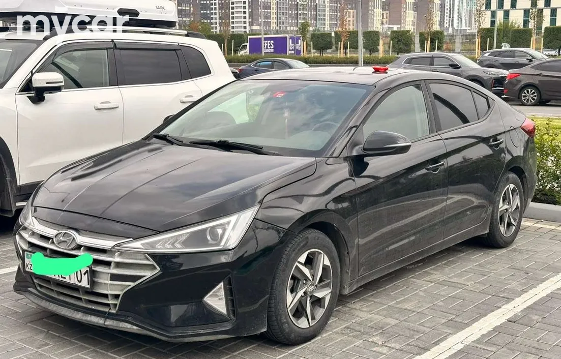 Hyundai Elantra 2018
