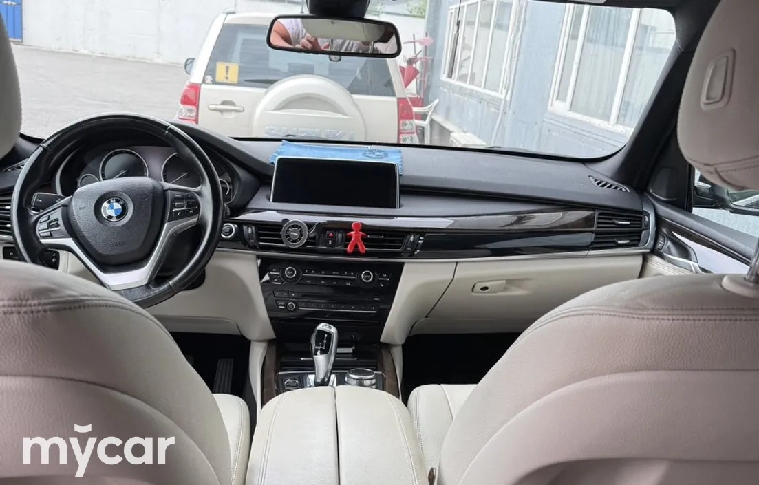 BMW X5 2016