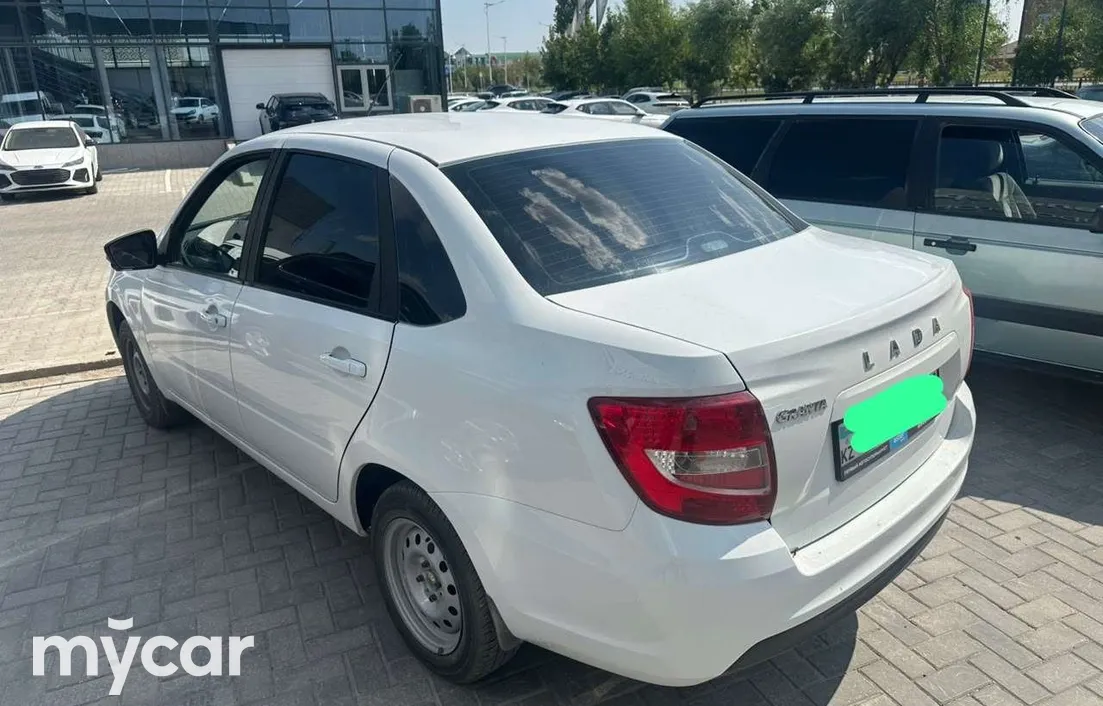 LADA Granta 2024