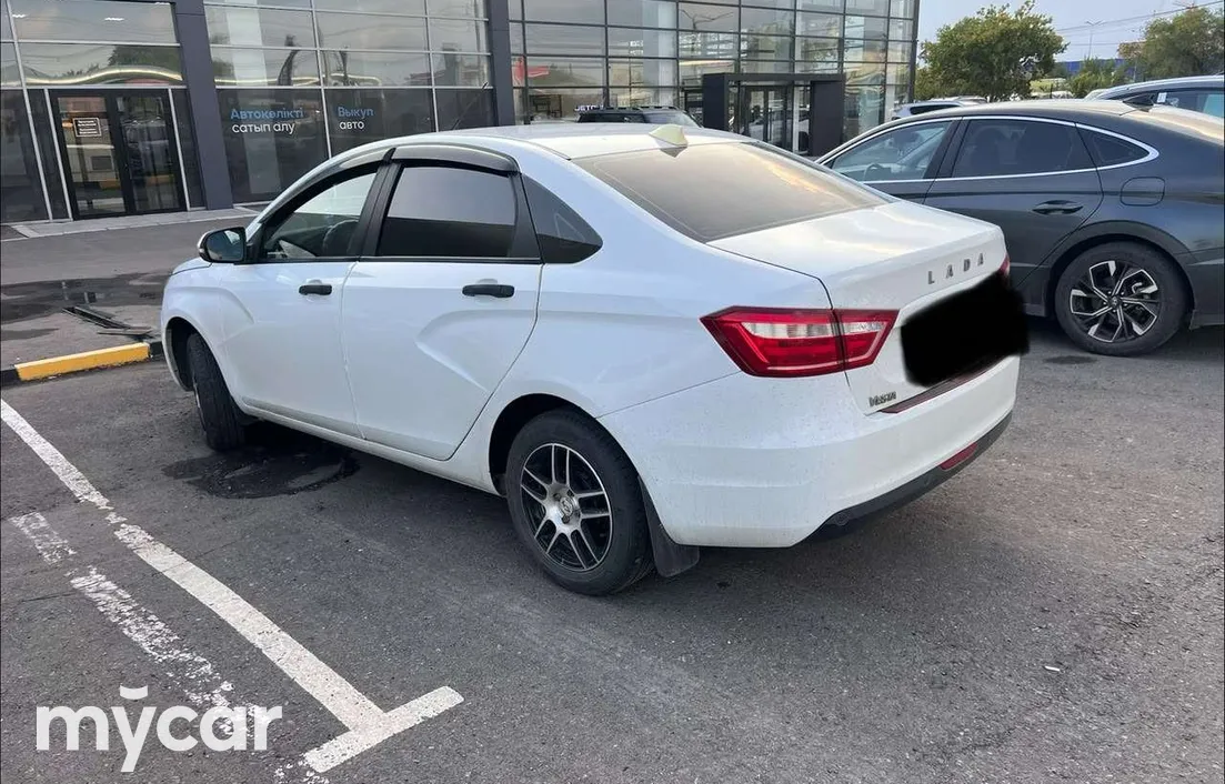LADA Vesta 2019