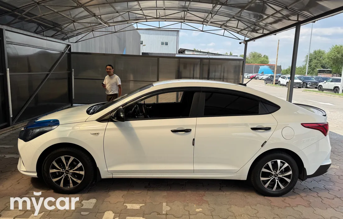 Hyundai Accent 2021