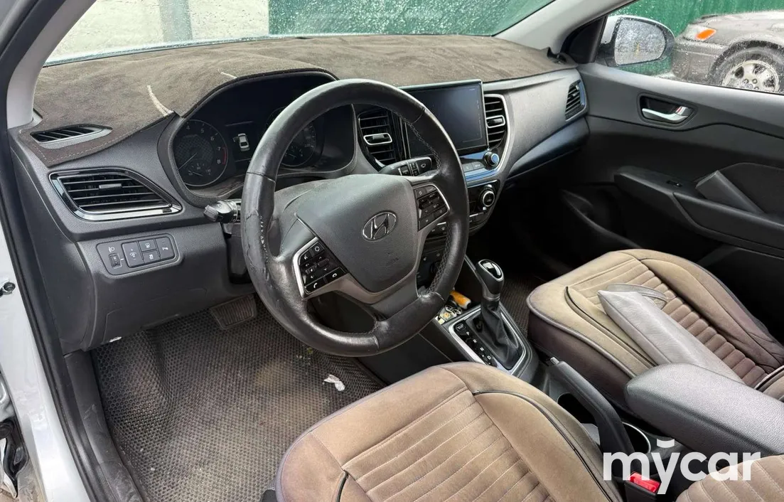 Hyundai Accent 2021