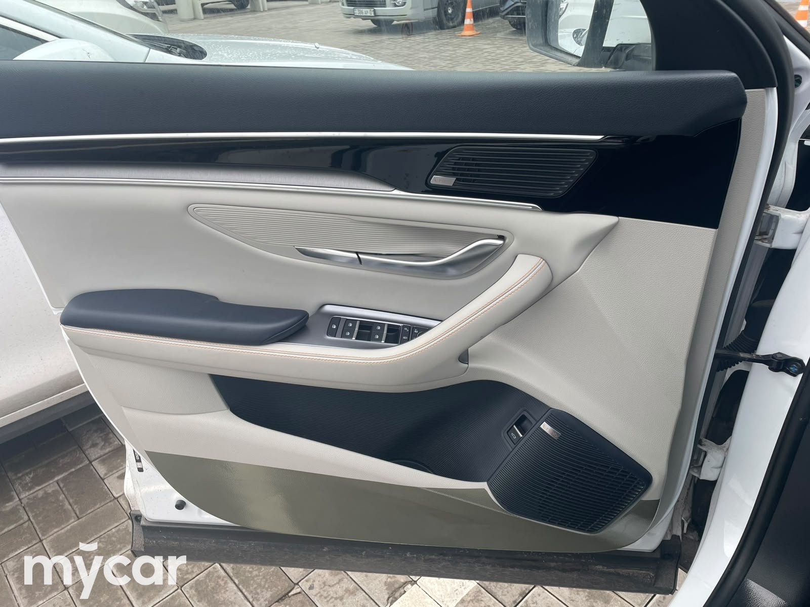 BYD Song Plus DM-i 2025