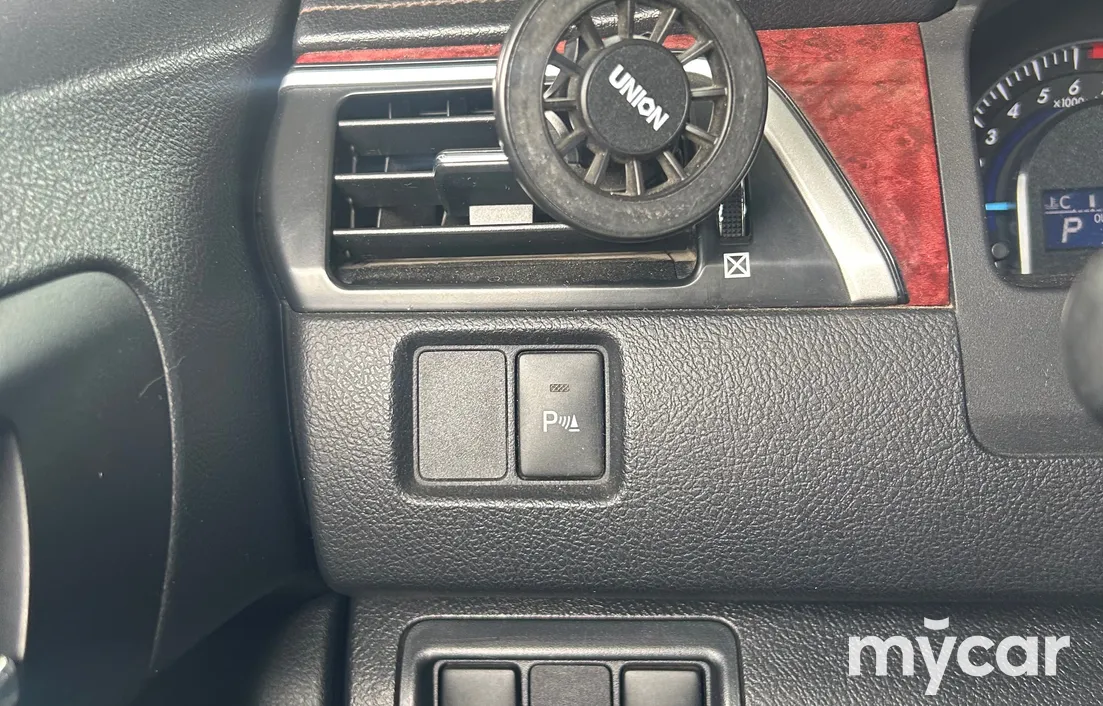 Toyota Camry 2013
