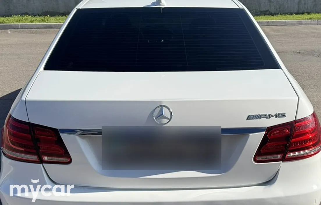 Mercedes-Benz E-Класс 2014