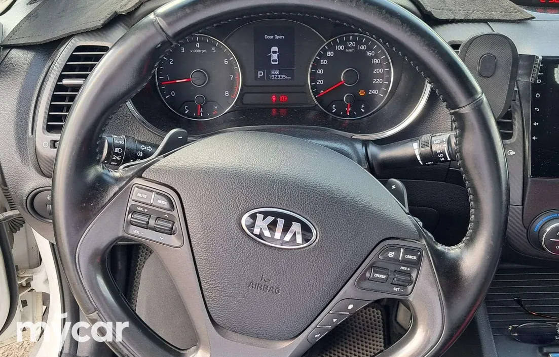 Kia Cerato 2013
