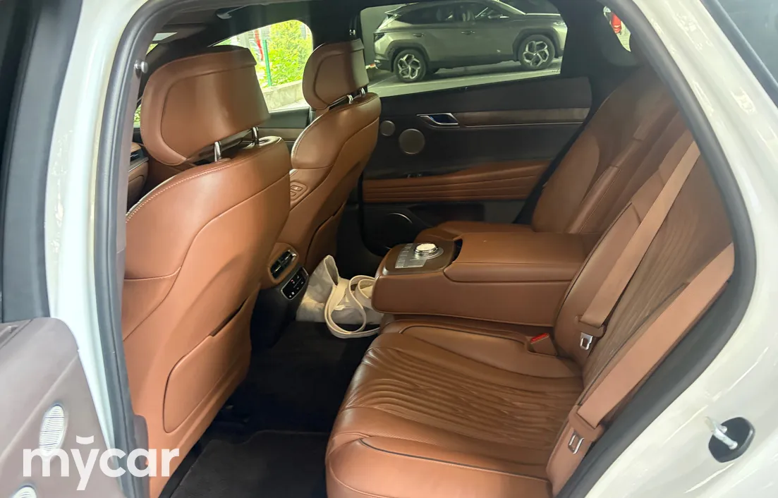 Genesis G80 2022
