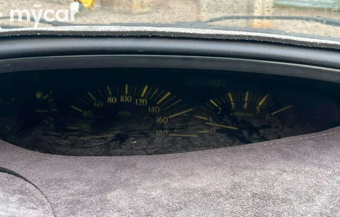 Toyota Estima 2001