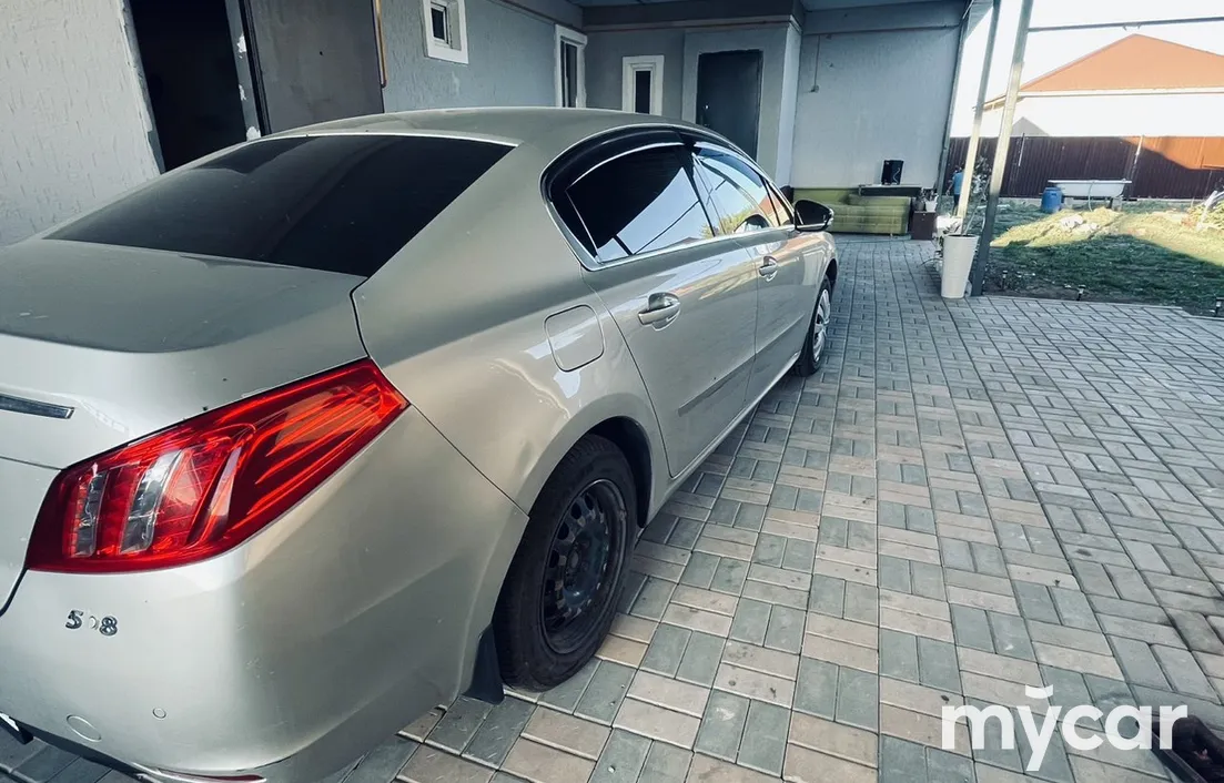 Peugeot 508 2012