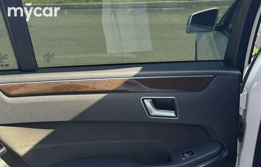 Mercedes-Benz E-Класс 2014
