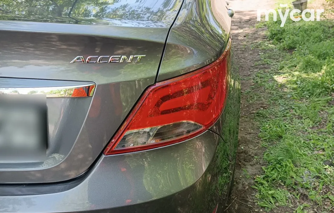 Hyundai Accent 2014