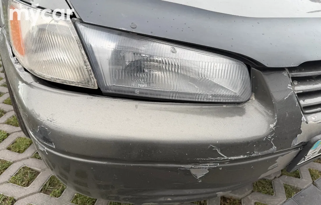 Toyota Camry 1998