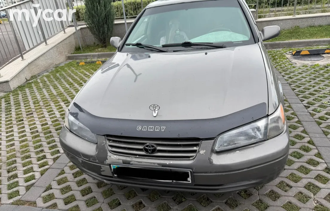 Toyota Camry 1998