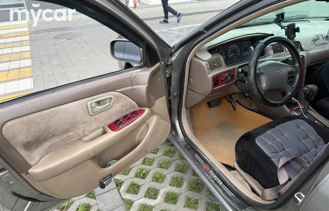 Toyota Camry 1998