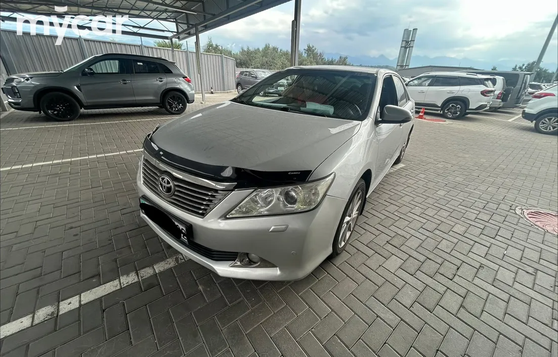 Toyota Camry 2013