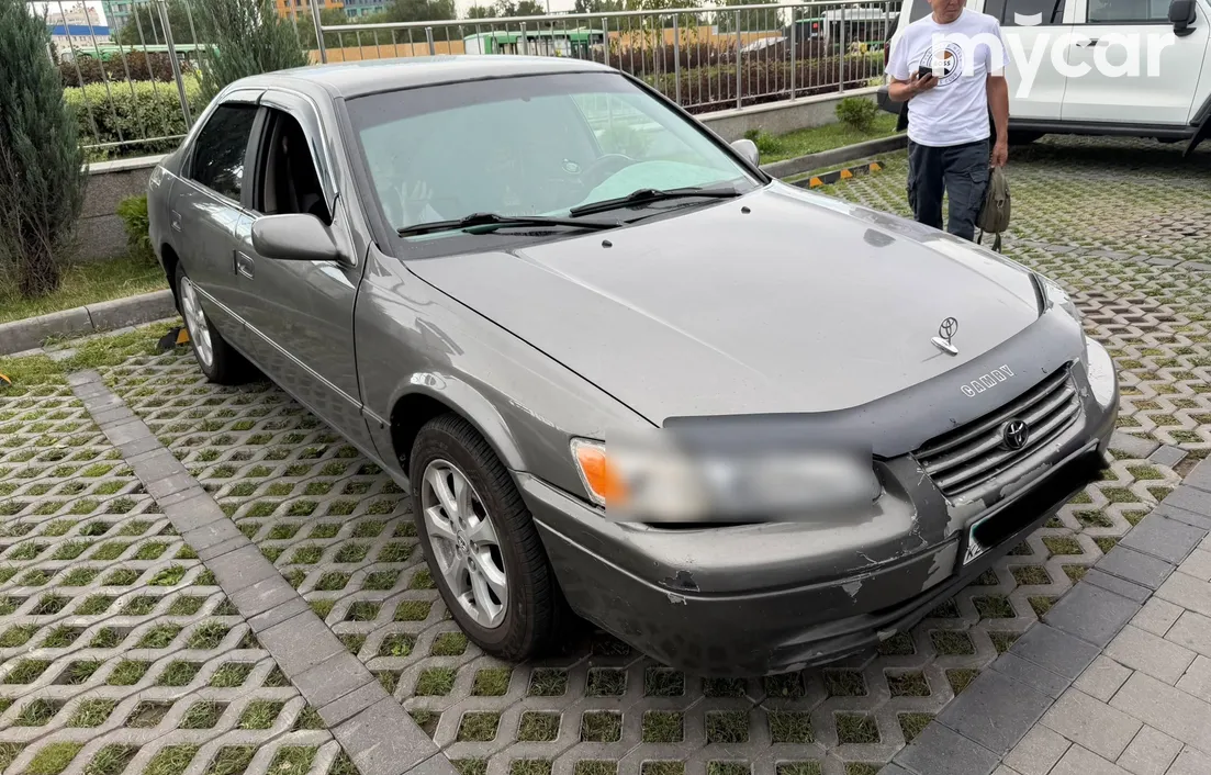 Toyota Camry 1998