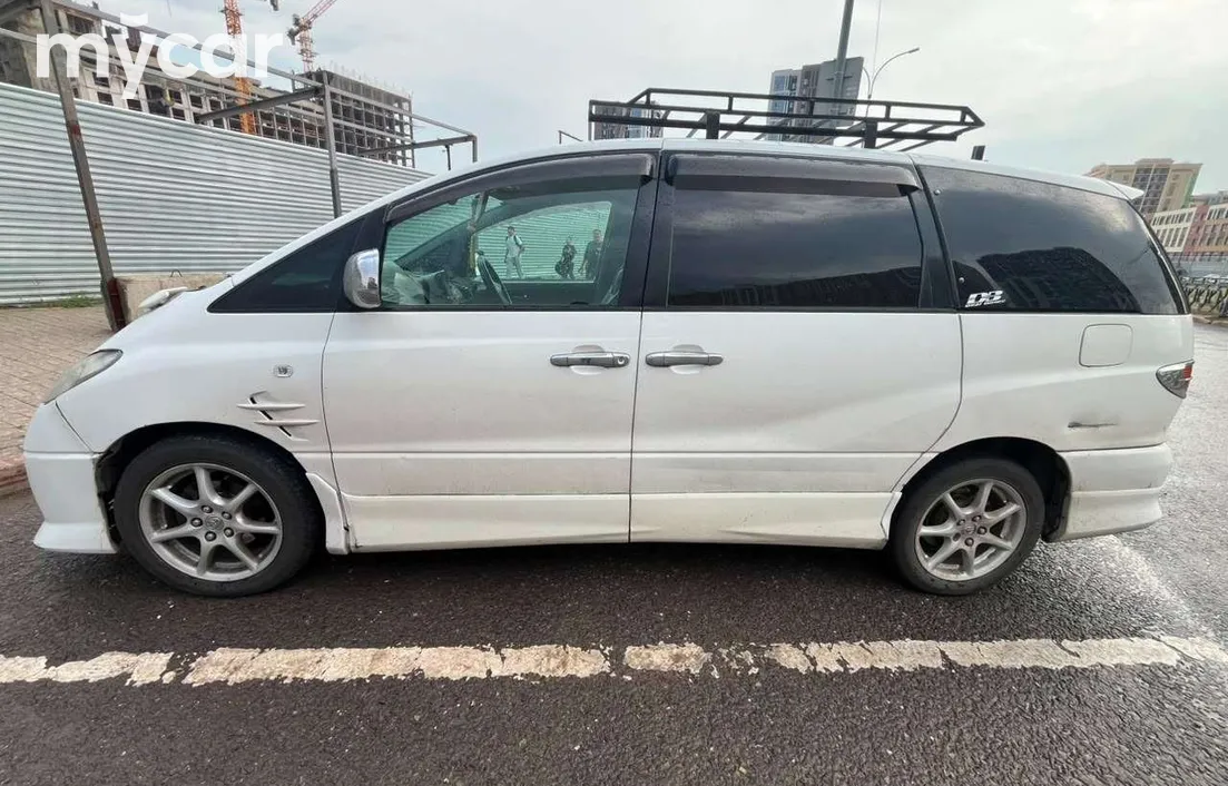 Toyota Estima 2001