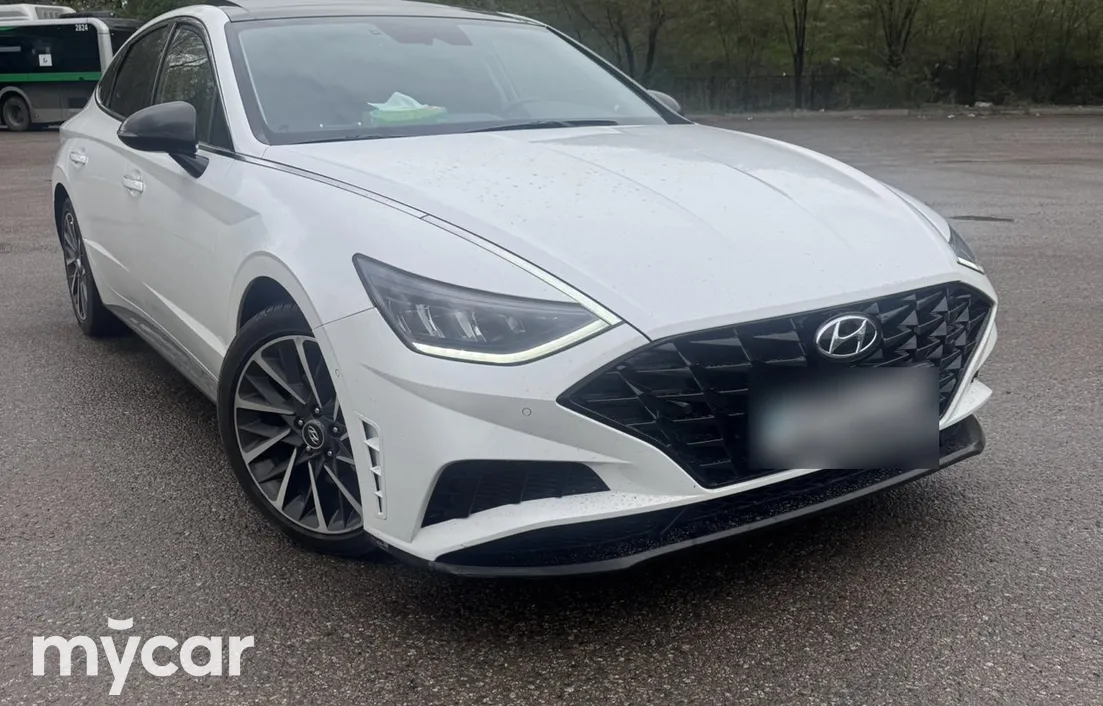 Hyundai Sonata 2022