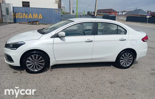 фото Suzuki Ciaz Новая за 11200000 тенге