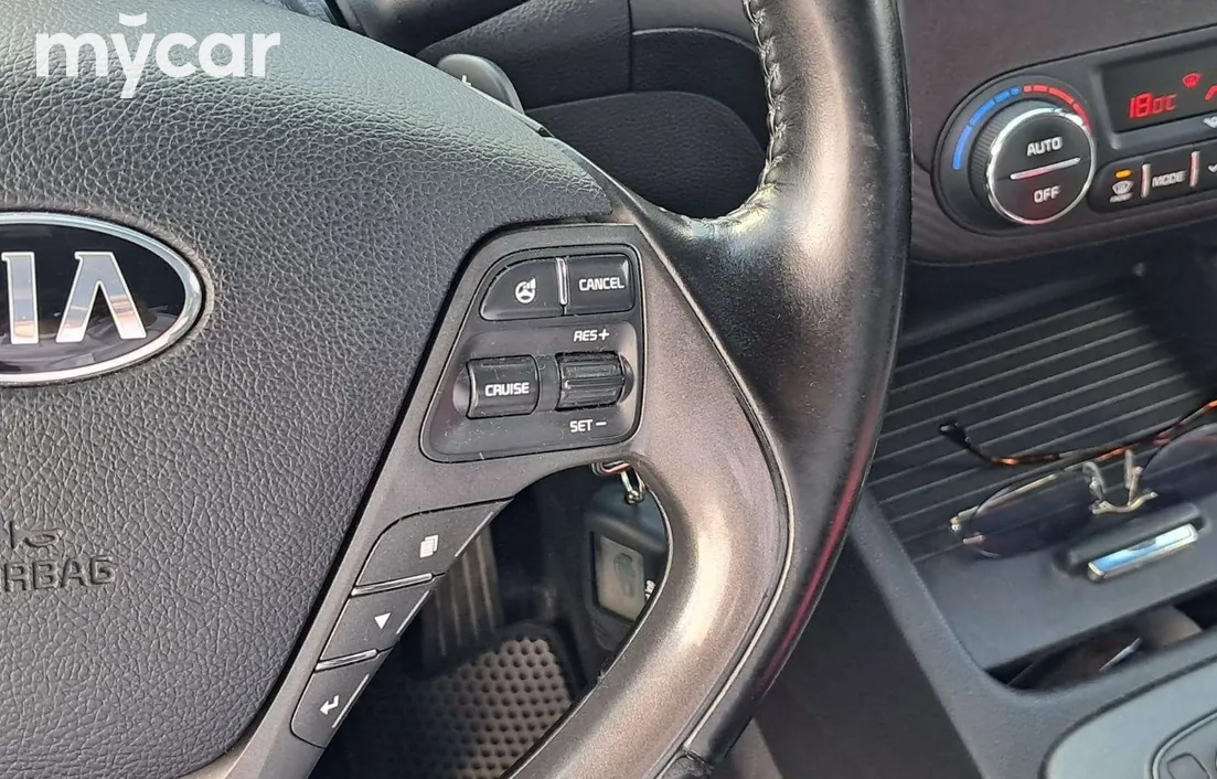 Kia Cerato 2013