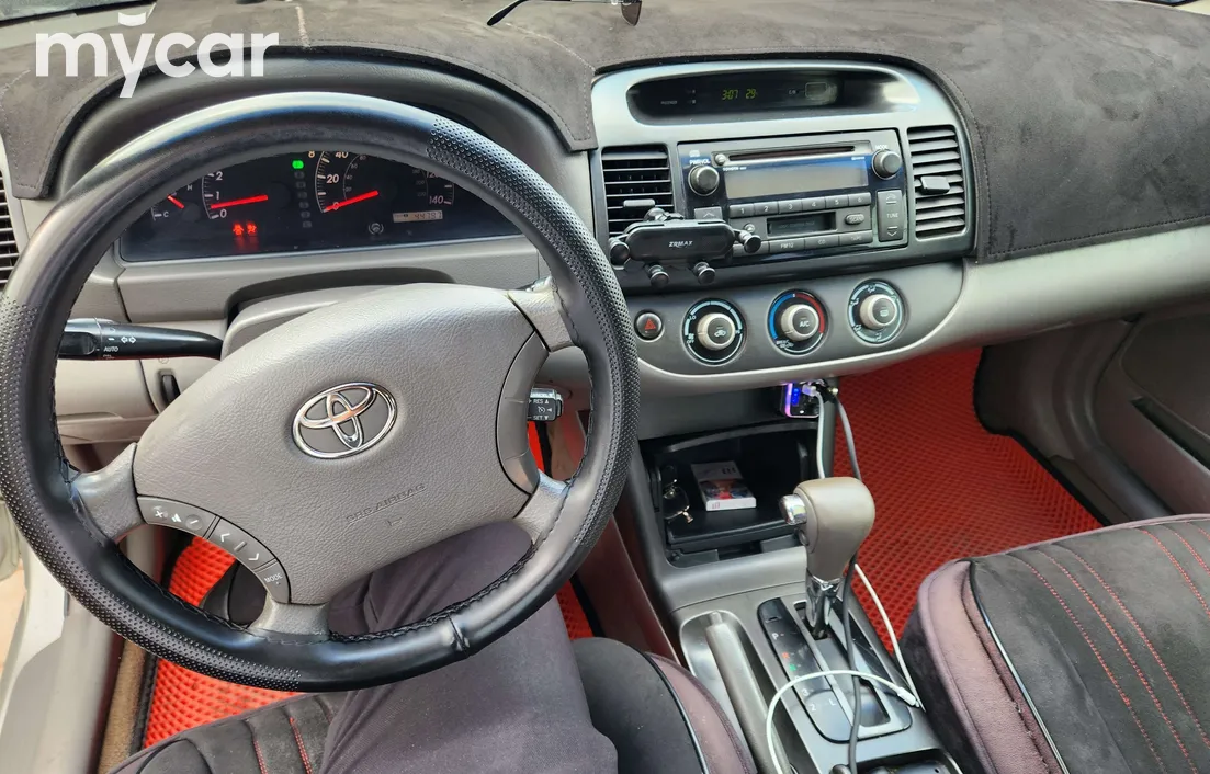 Toyota Camry 2005