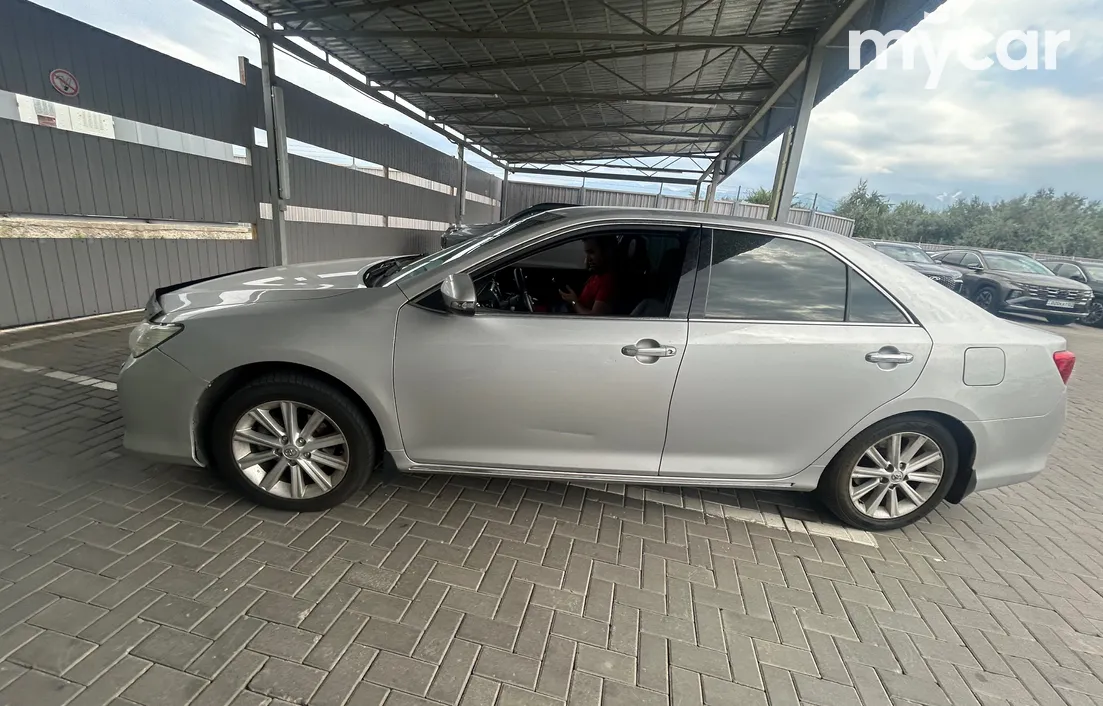 Toyota Camry 2013