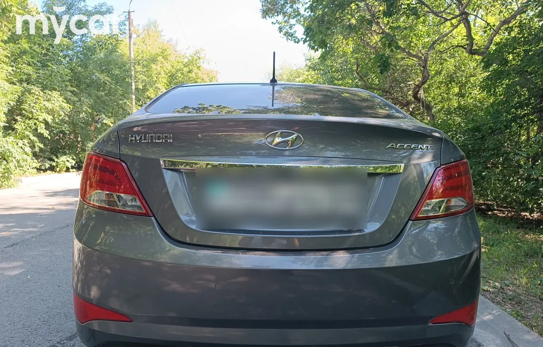 Hyundai Accent 2014