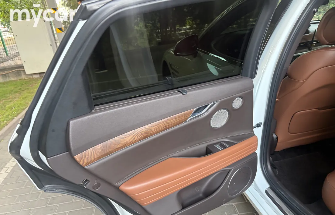 Genesis G80 2022