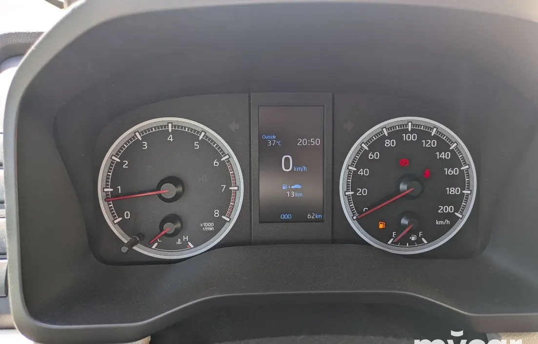 Toyota Hiace 2024