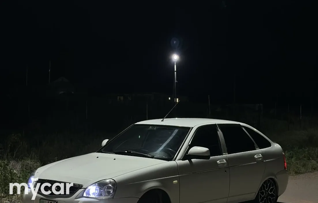 LADA Priora 2012