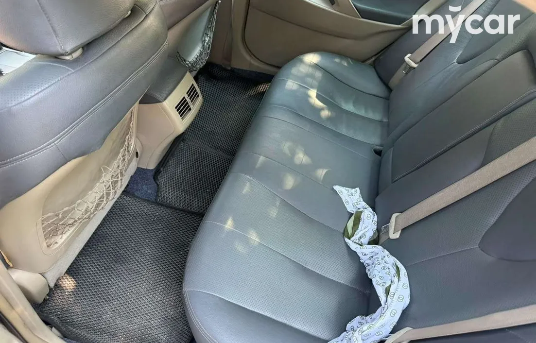 Toyota Camry 2006