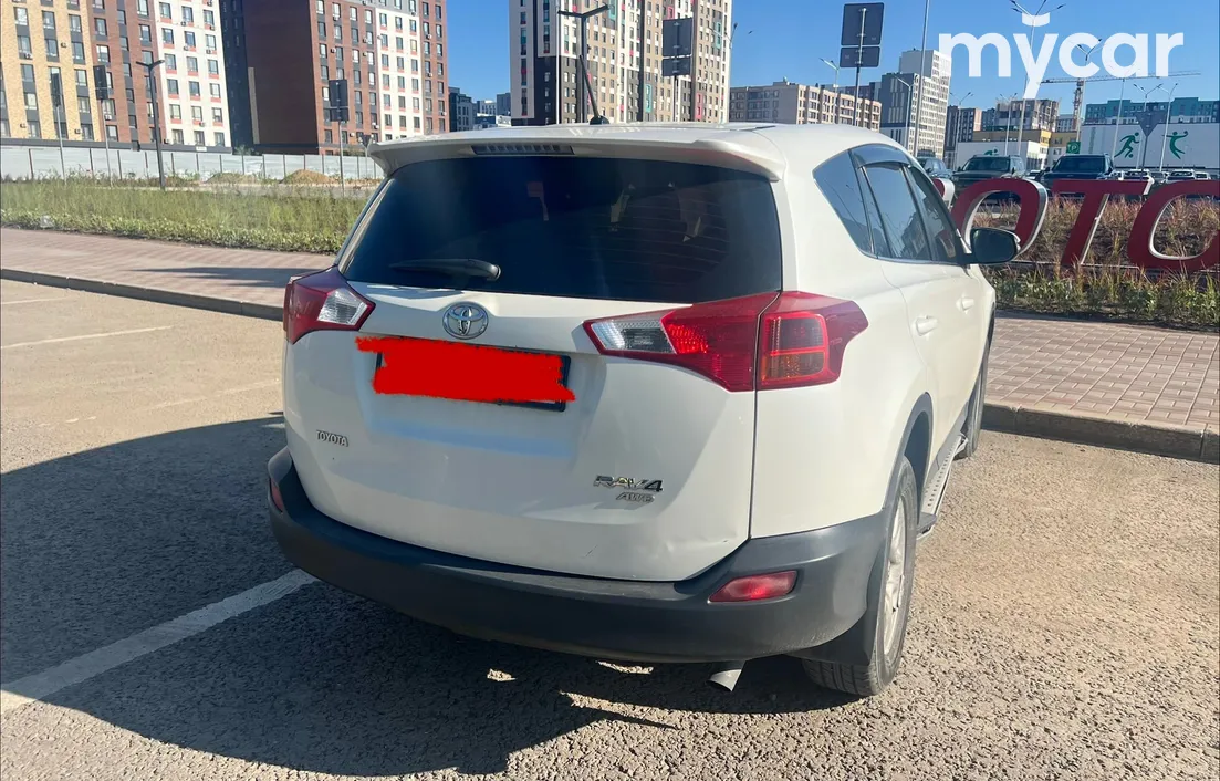 Toyota RAV4 2014