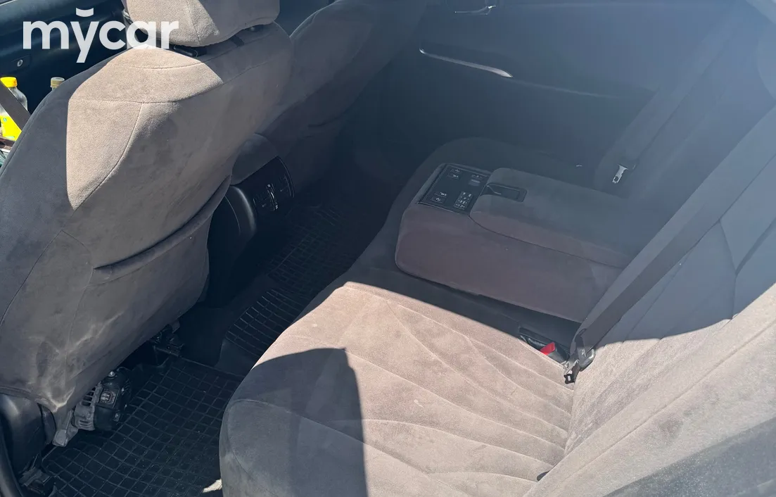 Toyota Camry 2018
