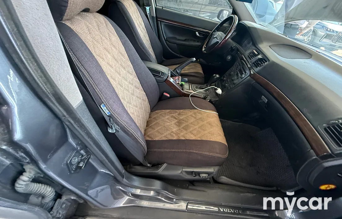 Volvo S80 2005