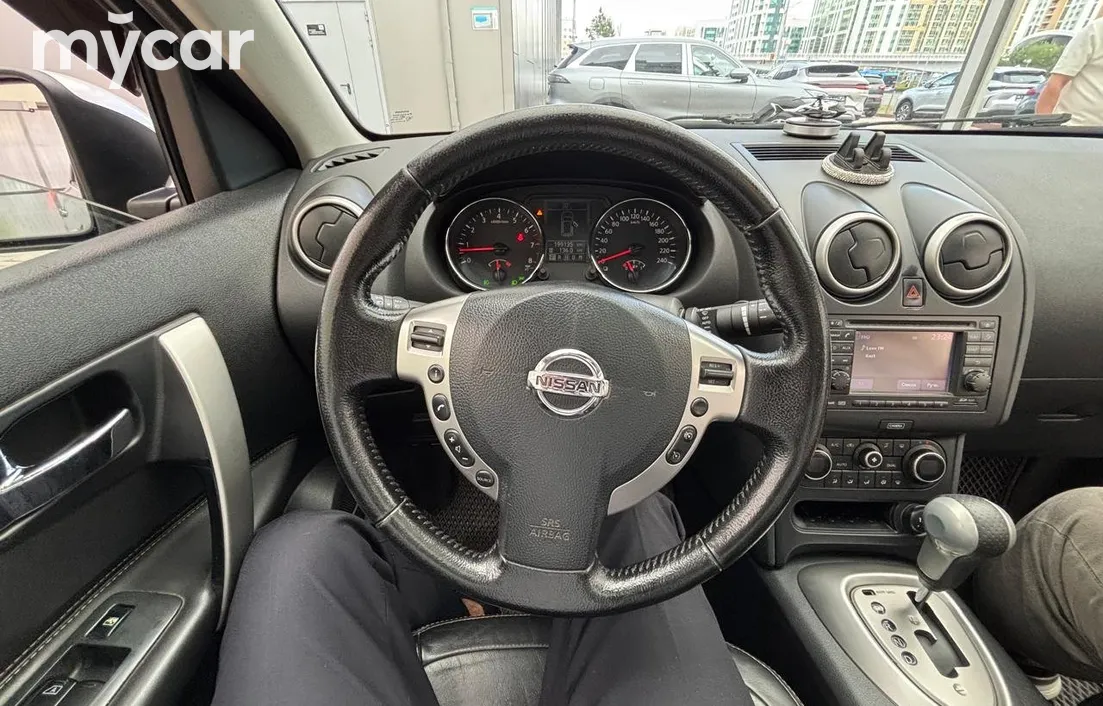 Nissan Qashqai+2 2012
