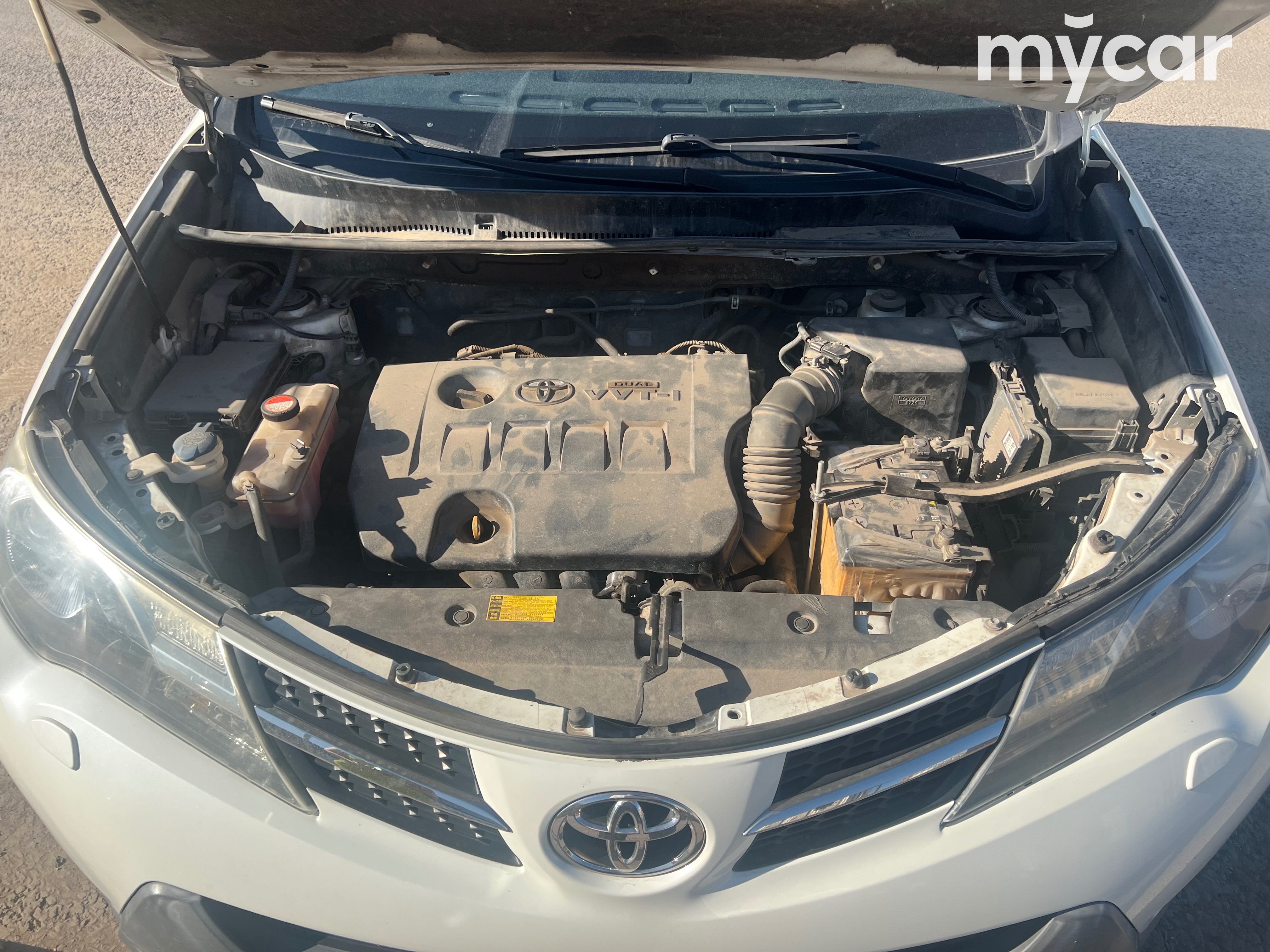 Toyota RAV4 2014