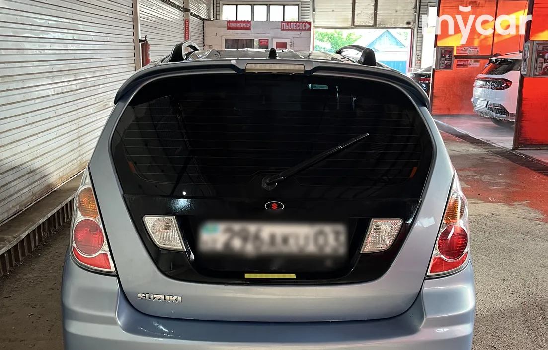 Suzuki Aerio 2005