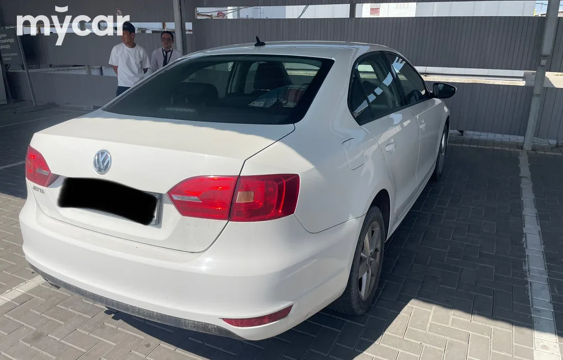 Volkswagen Jetta 2013