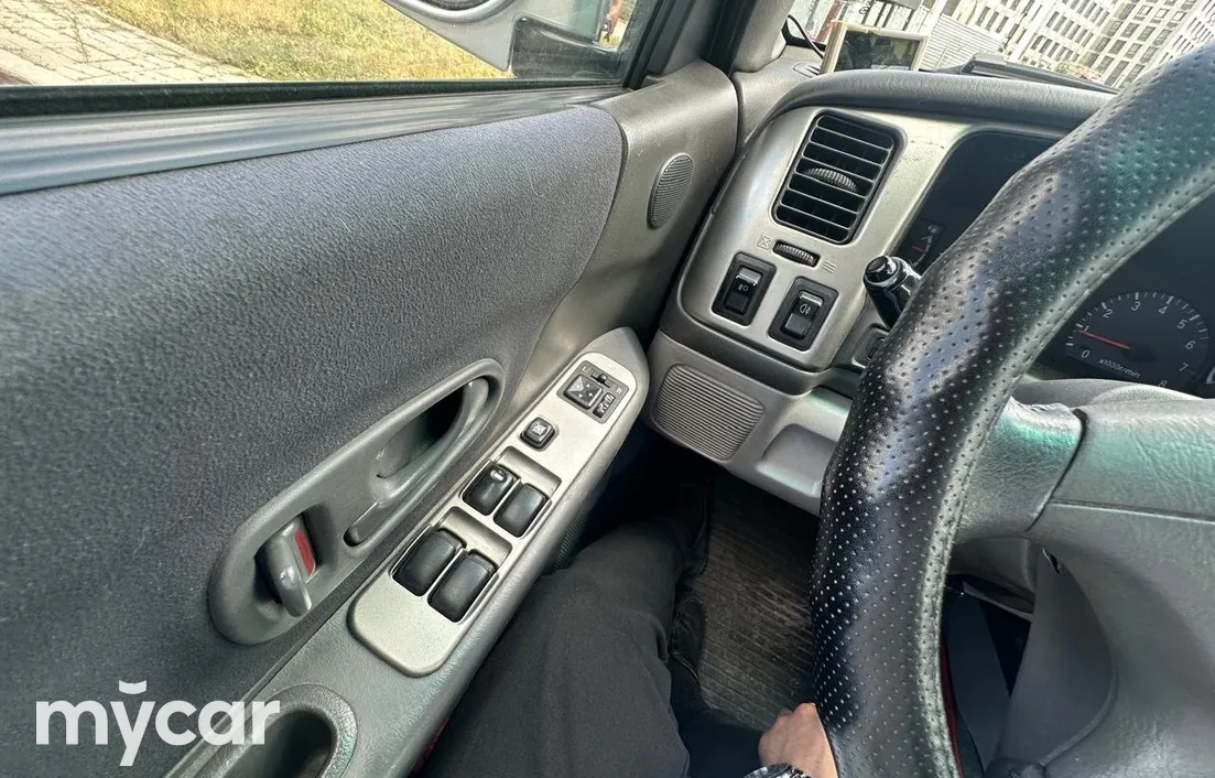 Mitsubishi Pajero 2007