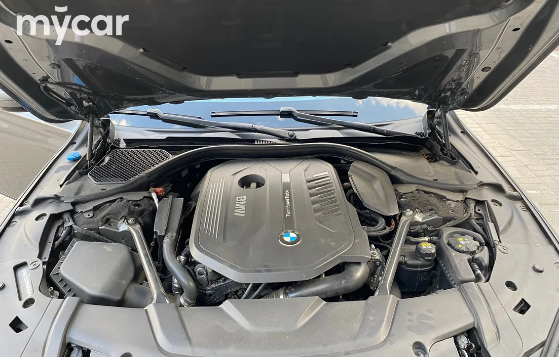 BMW 7 серия 2015