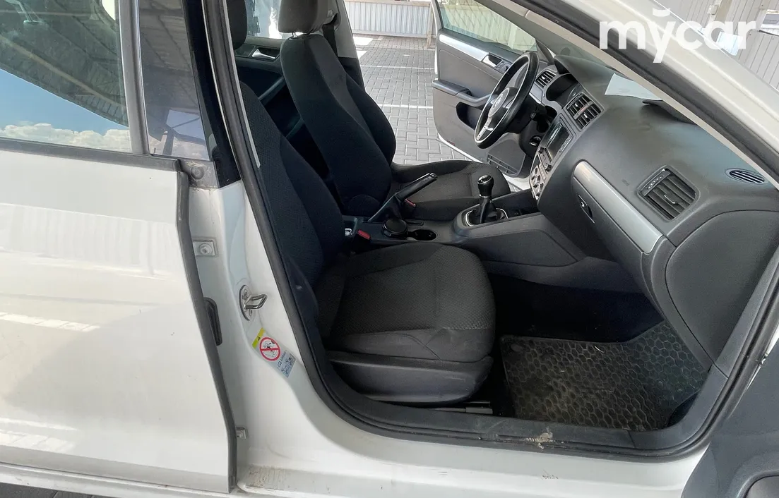 Volkswagen Jetta 2013