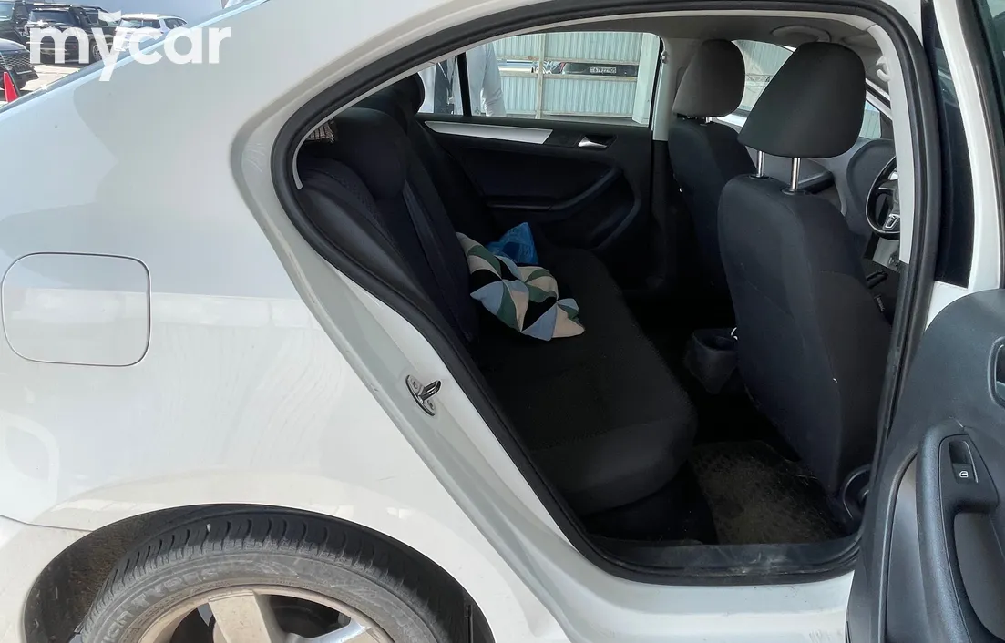 Volkswagen Jetta 2013