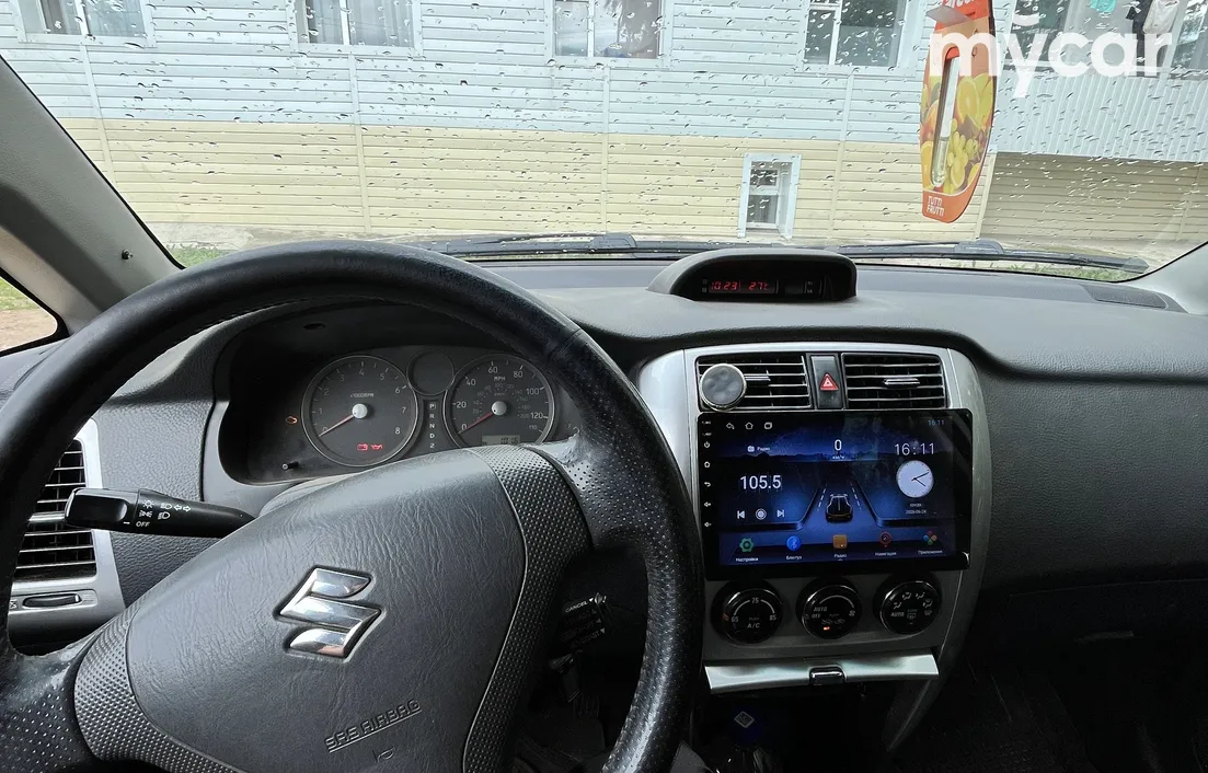 Suzuki Aerio 2005
