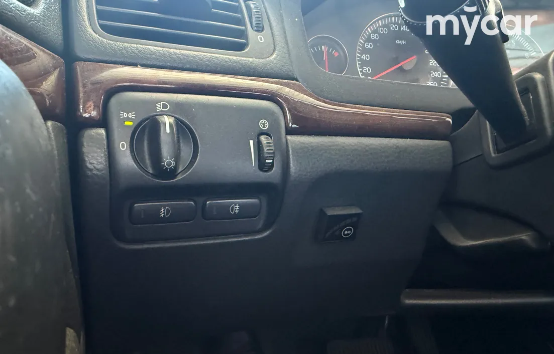 Volvo S80 2005