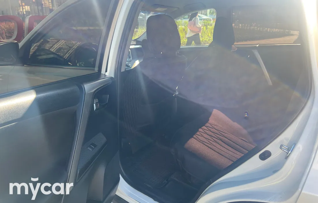 Toyota RAV4 2014