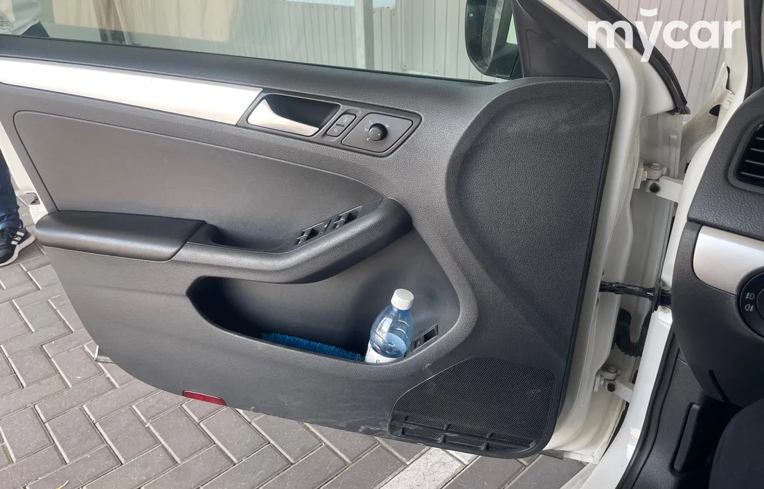 Volkswagen Jetta 2013