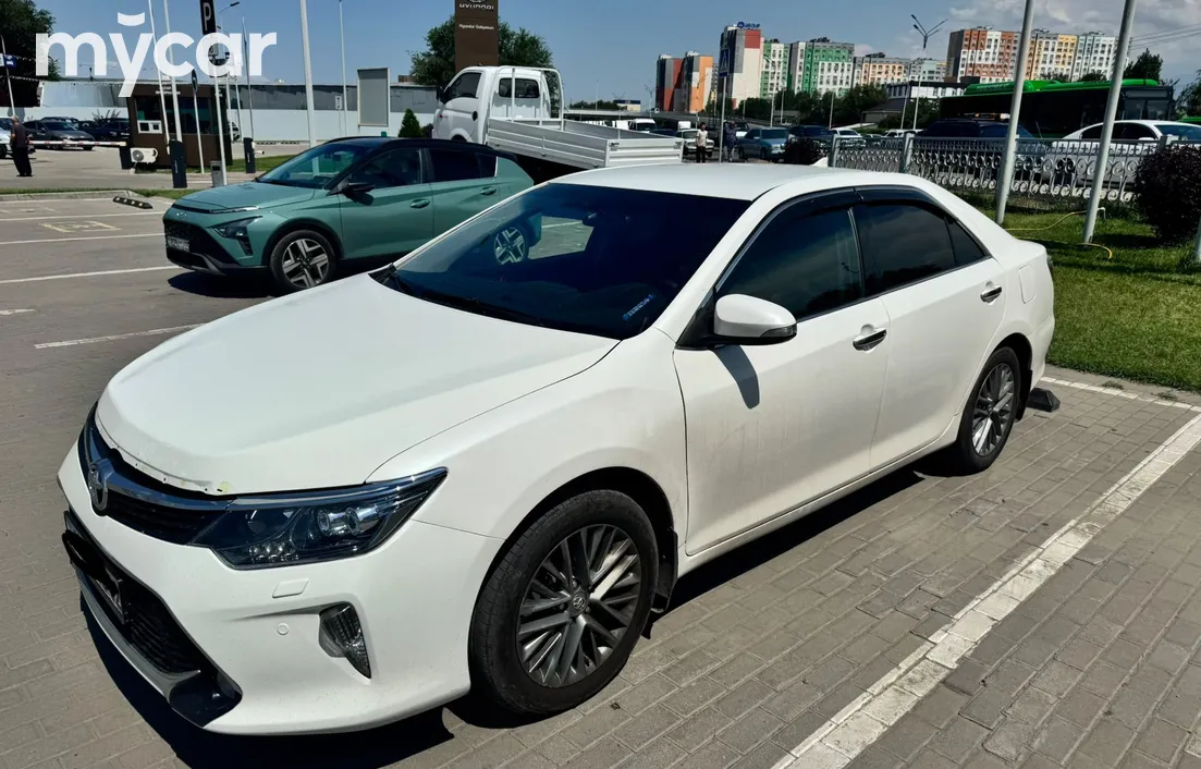 Toyota Camry 2018