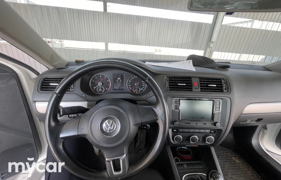 Volkswagen Jetta 2013