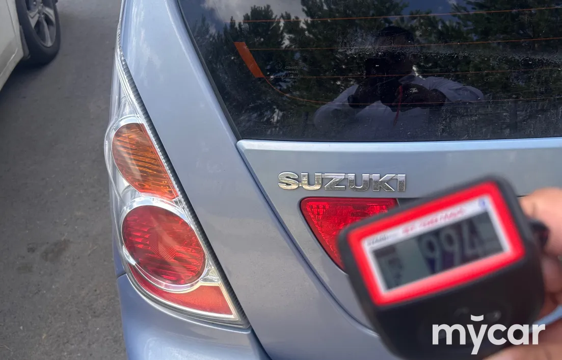 Suzuki Liana 2005