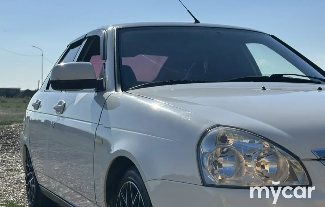 LADA Priora 2012